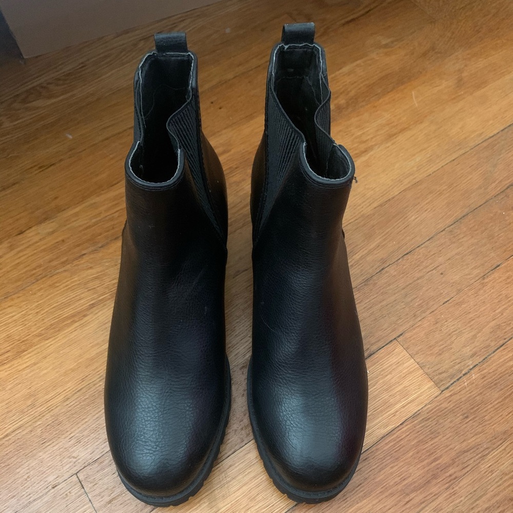 MIA heel boots